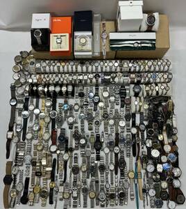 腕時計 250個 本 大量セット SEIKO CITIZEN CASIO DIESEL Paul Smith FORBEL FOSSIL NIXON GUESS agnes.b 等 その他 まとめ 1スタ A30