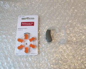 * Siemens / Signia Siemens /signia ear .. type hearing aid MOTION 100 S+, with battery *