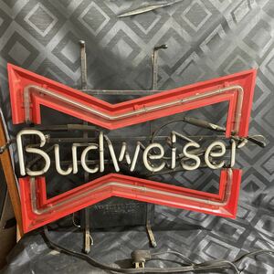 ネオン管　看板 バドワイザー Budweiser ビール ネオンサイン インテリア ディスプレイ 雑貨 BAR バー 店舗　ジャンク　ネオン看板