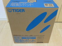 〇送料無料 新品未使用 タイガー 魔法瓶 マイコン 電気 ポット 3L ホワイト PDR-G301-W _画像1