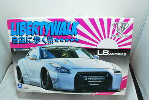 □　お手付品　アオシマ　1/24　LBワークス　GT-R　R35　Ver.2　（リバティーウォーク）　□