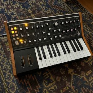 Subsequent 25 : MOOG