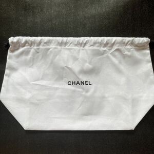 未使用　美品　CHANEL シャネル 巾着　ポーチ 非売品　ノベルティ　ホワイト