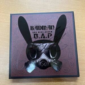 M-936★クリックポスト(全国一律送料185円) B.A.P BADMAN 3RD MINI ALBUM Badmanサイン付 韓国盤 輸入盤 再生未確認 ジャンク