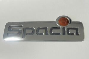 SUZUKI Spacia リアエンブレム　中古