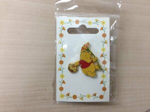 ディズニー 《未開封品》くまのプーさん ガーベラ ピンバッジ フラワーシリーズ 花かご 1A72 【60】