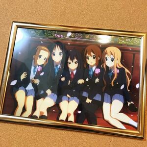 【送料無料】けいおん! K-ON! 平沢 唯 秋山 澪 田井中 律 琴吹 紬 中野 梓 放課後ティータイム HTT　フレーム 額入り A4 クリア ポスター