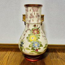 薩摩焼 山水花鳥画 飾り壺 花瓶 花器 金彩 孔雀 日本陶器 芸術品 アンティーク_画像3