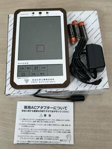 アデッソ　デジタル日めくり電波時計C-8414A 見やすい日めくりカレンダー表示の電波時計 熱中症　季節性インフルエンザ予防指数表示