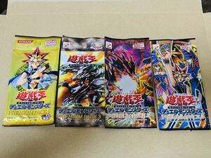 遊戯王　未開封　プレミアム　パック　3 4 5 6 セット　まとめ売り　premium pack 真紅目の黒竜　ブラックマジシャン　青眼　初期　コナミ