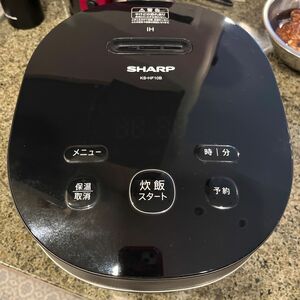 シャープ SHARP IH炊飯器 5.5合炊き PLAINLY ブラック KS-HF10B-B 〈KSHF10-B〉