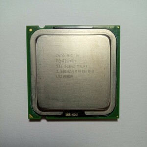 Intel Pentium 4 531 Prescott（3.0GHZ /1M/800 LGA775）SL8HZ 動作未確認の為ジャンク扱い