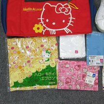 A3210S 大量 未使用あり サンリオ sanrio ハロー マイメロディ キティ バッグ ポーチ ハンカチ 服 ブランケット_画像2