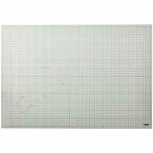 【新品】（まとめ）TANOSEE フタル酸エステル不使用 滑りにくいカッターマット A1 620×900mm 1枚 【×3セット】