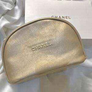 値下げ！新品 シャネル CHANEL ノベルティ ポーチ コスメポーチ化粧ポーチ ブランド 大容量 箱付き ゴールド ロゴ 小物入れ ノベルティ