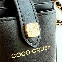 新品シャネル CHANEL ブラック ショルダー チェーン スマホケース 斜めがけ レア 携帯ケース カードケース ポーチ ノベルティ COCO CRUSH_画像7