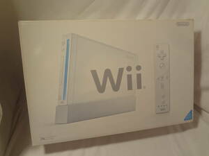 Wii本体 (シロ) (「Wiiリモコンジャケット」同梱) (RVL-S-WD)