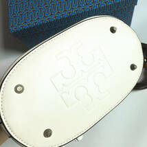 ☆新品☆TORY BURCH/トリーバーチバッグ バケットバッグ トートバッグ ショルダーバッグ 2WAYバッグ 箱あり アウトレット品_画像6