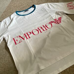 新品　未使用　EMPORIO ARMANI EA7 エンポリオアルマーニ　半袖Tシャツ Ｔシャツ レディース