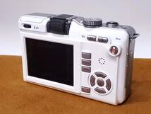 OLYMPUS PEN Lite E-PL1 中古 オリンパス ミラーレス一眼 充電器 BCS-1_画像4