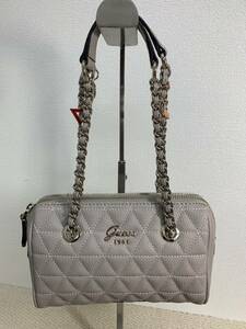 GUESS ゲス　チェーンショルダーバッグ　美品