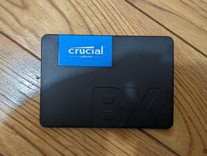 11120903【送料無料】【動作確認済み】　CRUCIAL 2.5 内蔵ハードディスク　SSD 240GB　