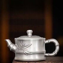 190g 純銀999 銀壺 茶壺 手作り 銀器 茶壷 茶入 煎茶道具 煎茶道具急須 常滑焼 茶器 茶道具 工芸品陶芸 容量：205ML_画像2