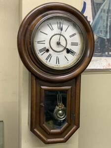 R9n1 昭和レトロ ゼンマイ式 掛け時計 アンティーク 柱時計 振り子時計　ゼンマイ巻き付き　大正レトロ