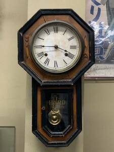 R 17n2 昭和レトロ　ゼンマイ式 掛け時計 アンティーク 柱時計 振り子時計　