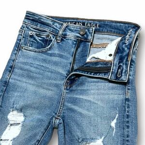 Американский орел Слим прямой урон обрабатываемым джинсовыми брюками джинсы Размер США 0 короткие
