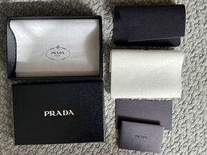 PRADA 空箱　財布用