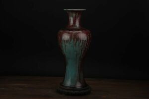 【氷】初だし 中国美術 清時代 辰砂 孔雀釉 尊式花瓶 唐木台付 CJ114