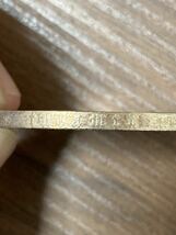 53【渡辺コイン屋】1847年　イギリスヴィクトリア女王　　　ゴチッククラウン　銀貨　コイン　総重量約28.3g 直径39.2mm_画像3