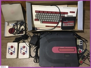 ■□ ツインファミコン ファミリーベーシック コントローラー カセット他 現状品 ジャンク扱い / TWIN FAMICOM □■ 送料 本州1310円