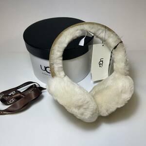 UGG シープスキン スピーカー付きイヤーマフラー　CLASSIC TECH EARMUFF 17399イヤーマフラーヘッドホン