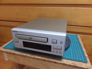 【動作品】(ピックアップ・ベルト新品)ONKYO C-705 CDプレーヤ