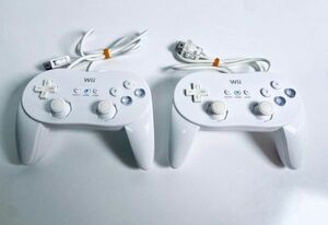 新古美品　wii クラシックコントローラー Pro　白　2個セット　動作確認済 任天堂Wii シロ