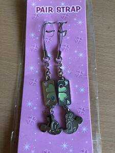 Disney　store　 PAIR STRAP　MICKEY MOUSE　＆　MINNIE MOUSE　ペアストラップ