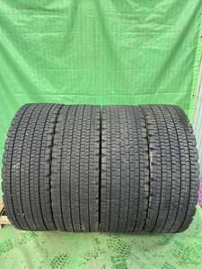 245/70R19.5 136/134J BRIDGESTONE W900スタッドレスタイヤ 4本 送料無料