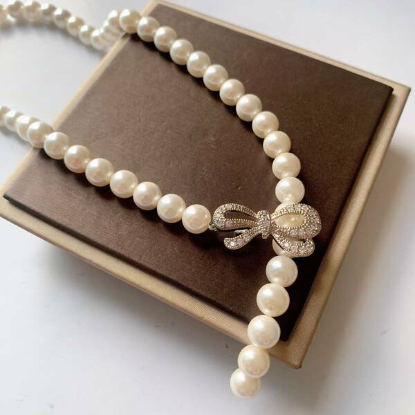 ◇人工真珠（パール）◇ホワイト◇ネックレス◇巾着袋付き◇プレゼントにも020P110108