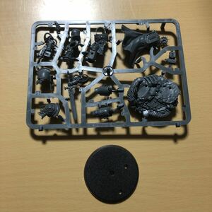 ウォーハンマー　WARHAMMER 40k スペースマリーン　キャプテン　ターミネイターアーマー装備　即決