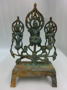仏像 高さ約19.5㎝ 重量約510g 素材不明 鋳物 仏教美術 