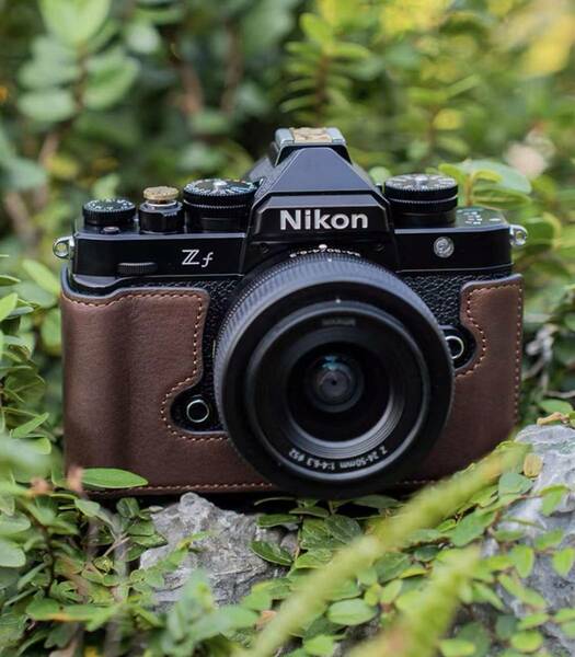 新品 本革カメラケース ニコン nikon zf ZF用