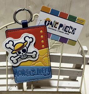 ルフィ ☆USJ ワンピース 2023 パスケース チケットホルダー 定期入れ ゾロ サンジ ロー 新品 限定 麦わらの一味 キーホルダー