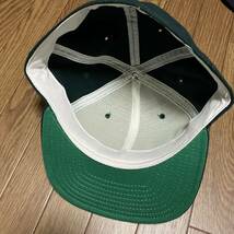 80s NEW ERA ニューエラ 無地 グリーン 7 5/8 USA製 ビンテージ　新品　ツバ裏グリーン デッドストック　帽子 キャップ_画像3