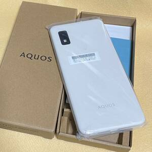 【新品/未使用】AQUOS wish3［A302SH］ホワイト★SoftBank版SIMフリー/判定〇/残債なし★　11107