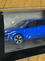 新品未開封 プジョー 308 PEUGEOT ミニカー 1/64 NOREV ブルー 送料300円_画像2