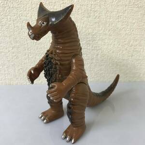 ゴモラ ウルトラ怪獣 ソフビ フィギュア 1983年 約17cm高 日本製 バンダイ 保管品