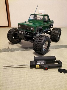 HPI 　サベージ　 SAVAGE　ロトスターター　LAND ROVER DEFENDERボディ　付き