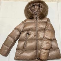 【美品】MONCLER モンクレール ボリュームダウン　ファー　ブラウン_画像1